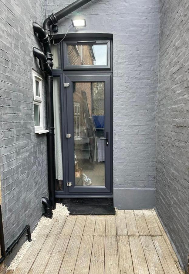 Cozy Private Room London Exterior photo